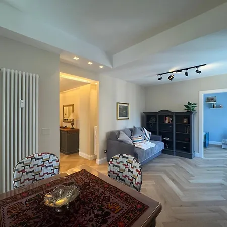 Colorful Comfort In The Real * روما